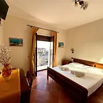 Accommodation 4* Santa Domenica