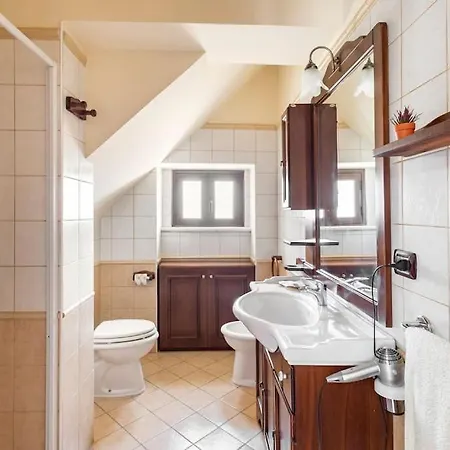 Bed & Breakfast Accommodation 4*