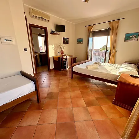 Accommodation 4* Santa Domenica