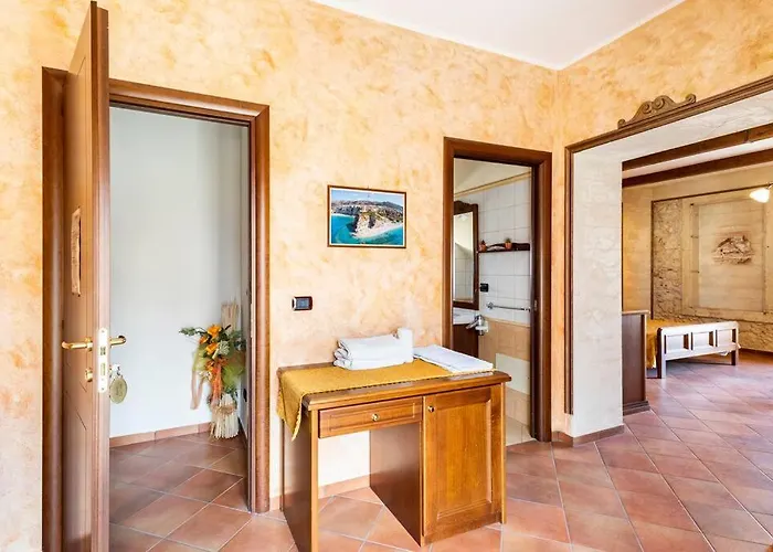 Luxury Alojamento de Acomodação e Pequeno-almoço Santa Domenica (Vibo Valentia)