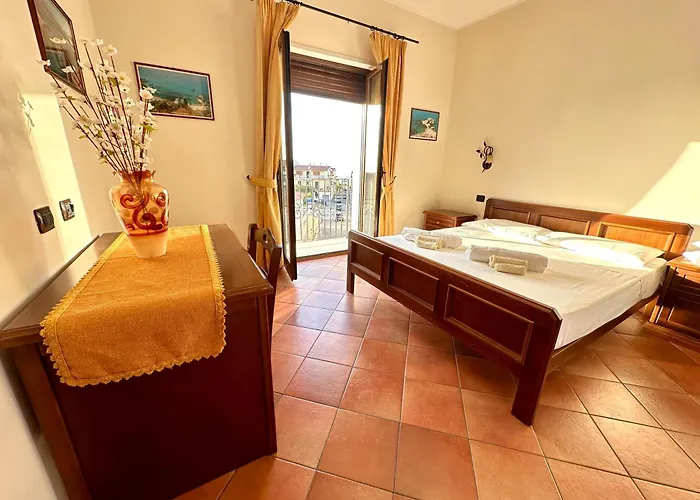 Alojamento de Acomodação e Pequeno-almoço Luxury 4*